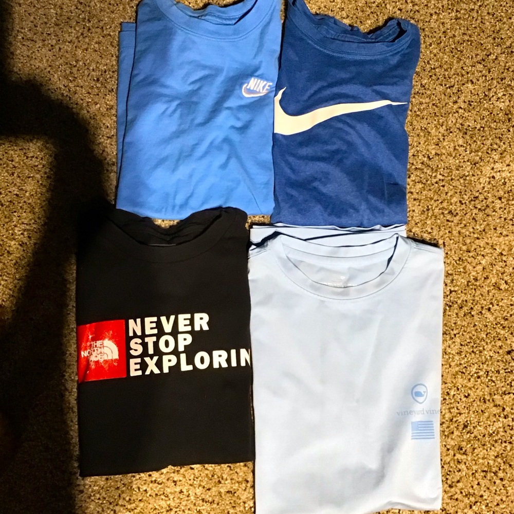 4 Youth T-Shirts Nike,Vineyard Vines,The North Face Sz- M